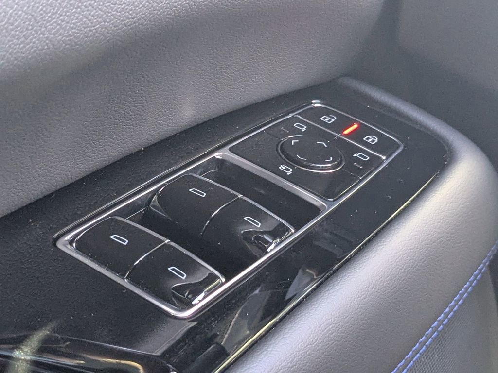 New 2026 Cadillac Escalade IQ Luxury 1 image 30