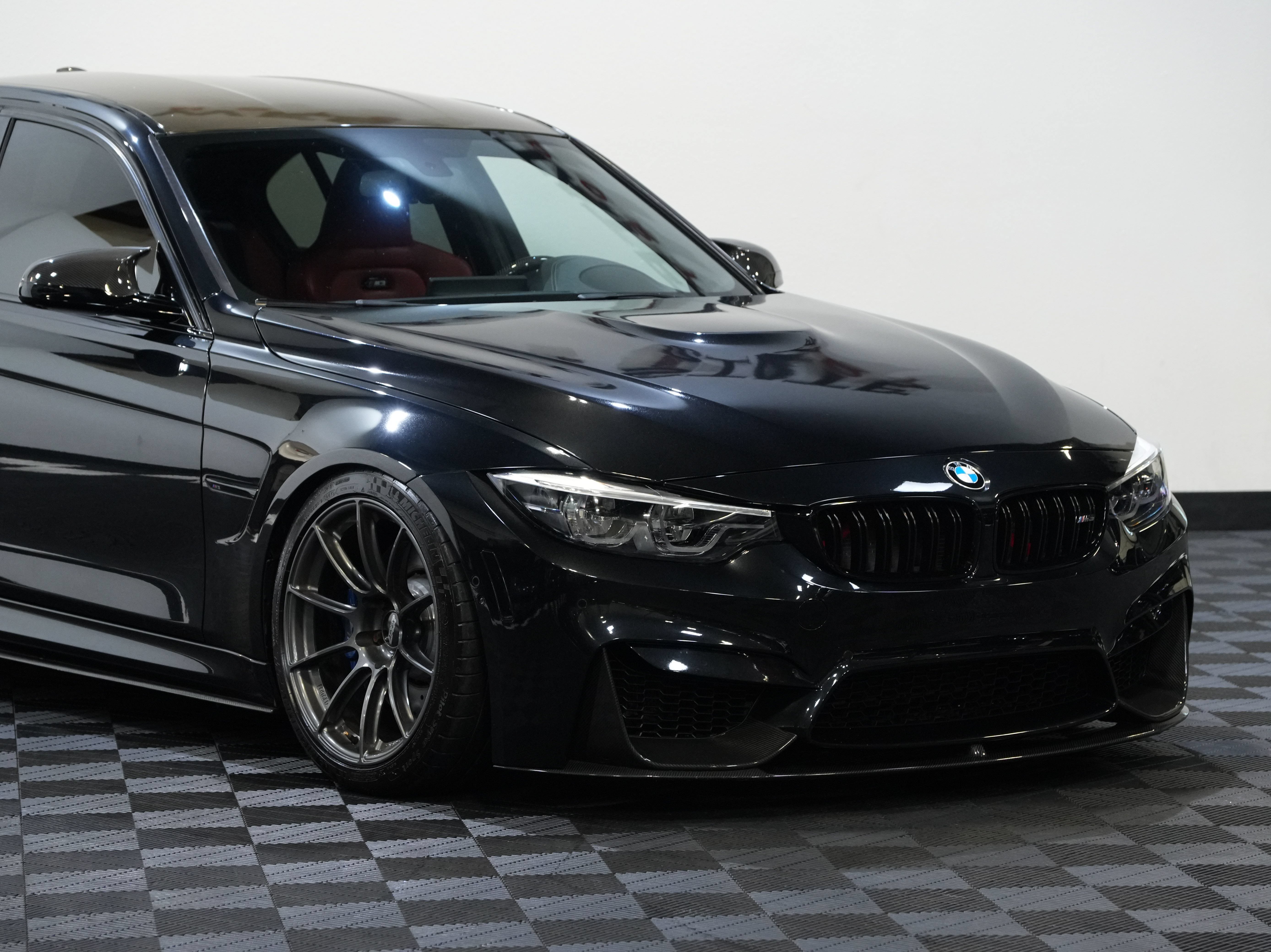 Used 2018 BMW M3 w/ Competition Package RWD image 9