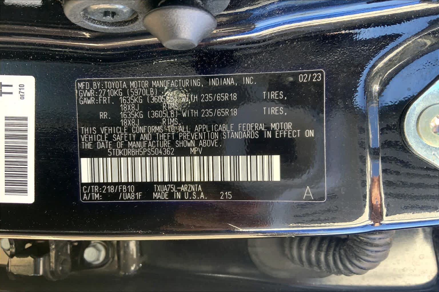 Used 2023 Toyota Highlander LE AWD/4WD image 54