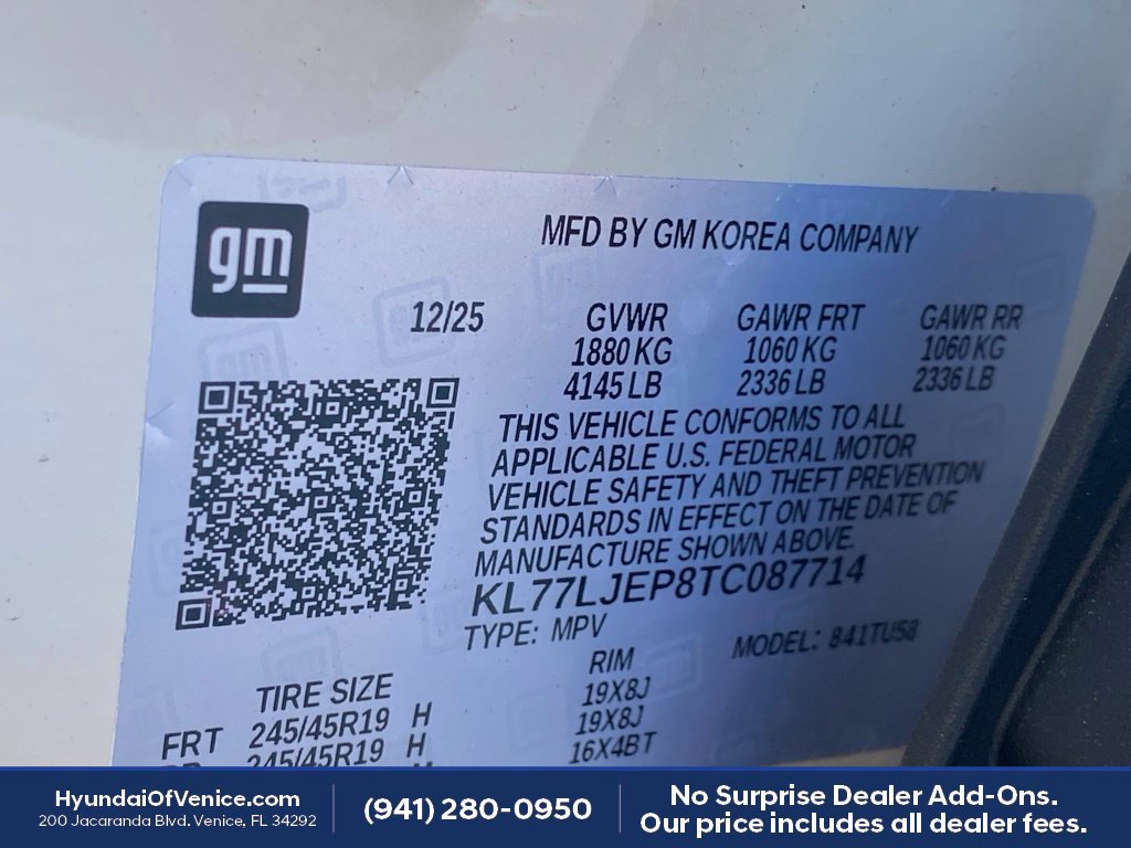 Used 2026 Chevrolet Trax RS w/ Sunroof Package FWD image 23