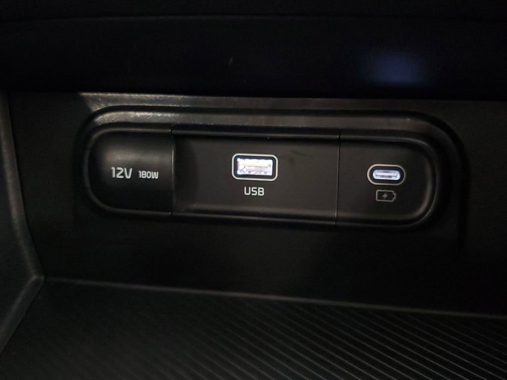 Used 2023 Kia Sportage LX image 22