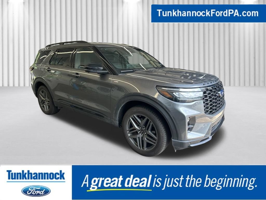 Used 2026 Ford Explorer ST-Line w/ ST-Line Street Pack AWD/4WD image 1