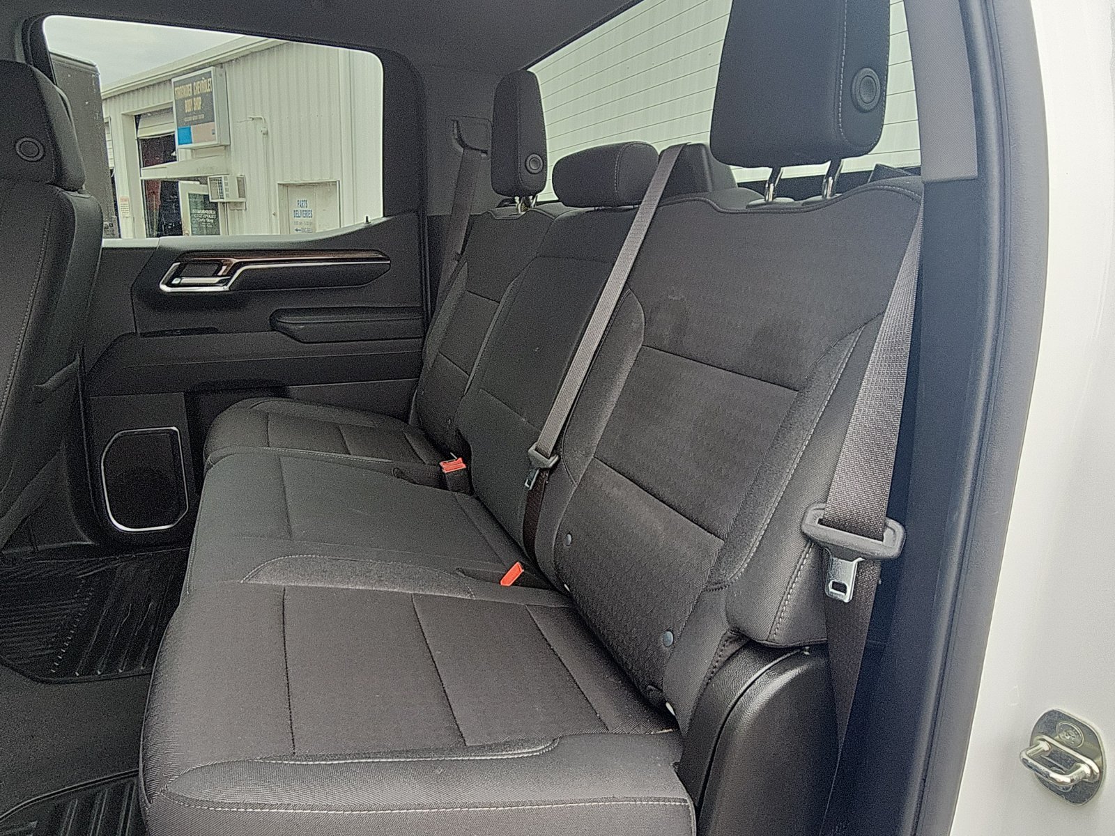 Used 2023 Chevrolet Silverado 1500 LT AWD/4WD image 22
