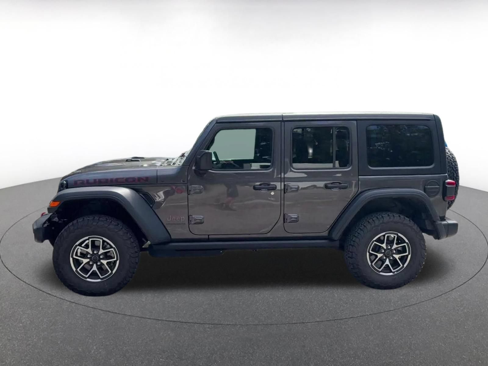 Used 2026 Jeep Wrangler Unlimited Rubicon AWD/4WD image 7