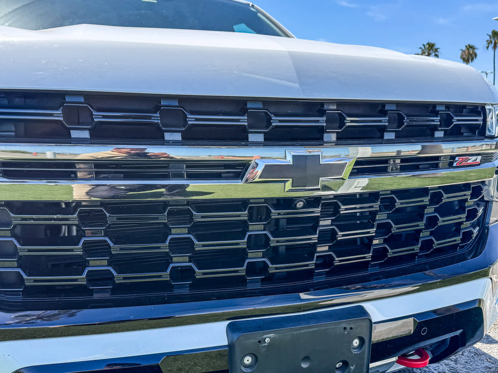 Used 2022 Chevrolet Suburban Z71 w/ Z71 Off-Road Package AWD/4WD image 5