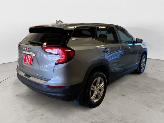 Used 2024 GMC Terrain SLE image 6
