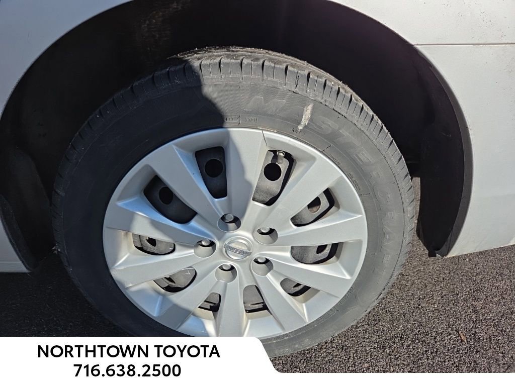 Used 2015 Nissan Sentra S image 7