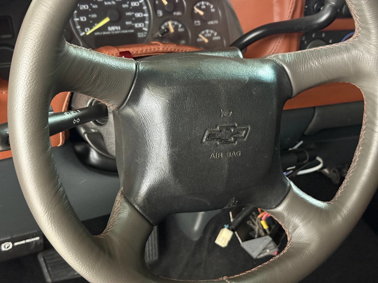 Used 2002 Chevrolet Silverado 3500 2WD Extended Cab image 39