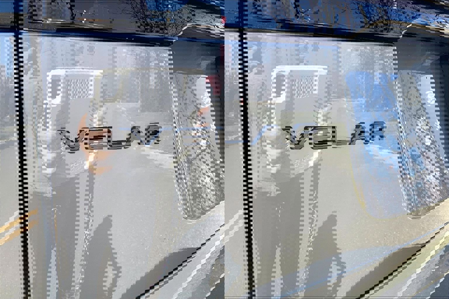 New 2026 Land Rover Range Rover Velar Dynamic SE image 15