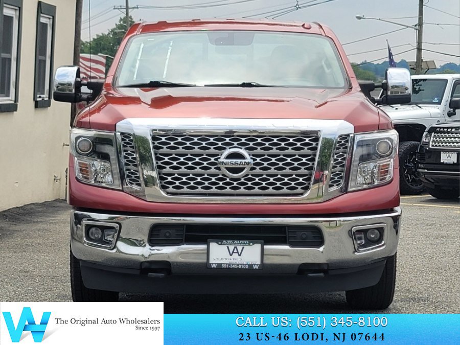 Used 2019 Nissan Titan SL AWD/4WD image 2