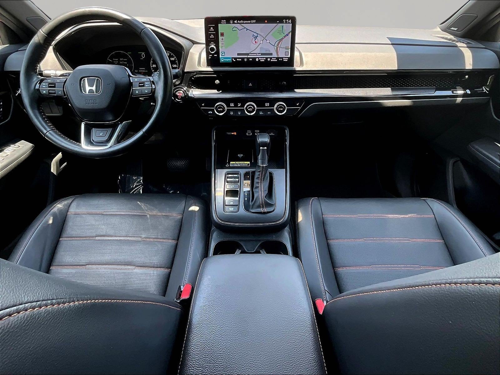 Used 2024 Honda CR-V Sport Touring image 7