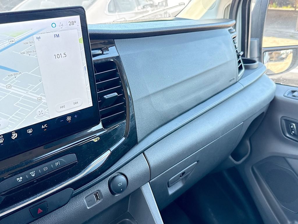 Used 2023 Ford Transit 350 XLT image 22