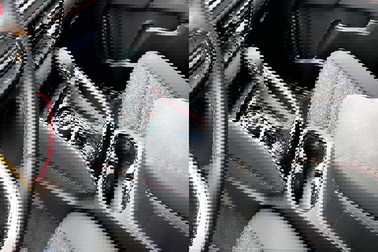 Used 2024 Chevrolet Colorado Z71 w/ Z71 Convenience Package 2 image 16