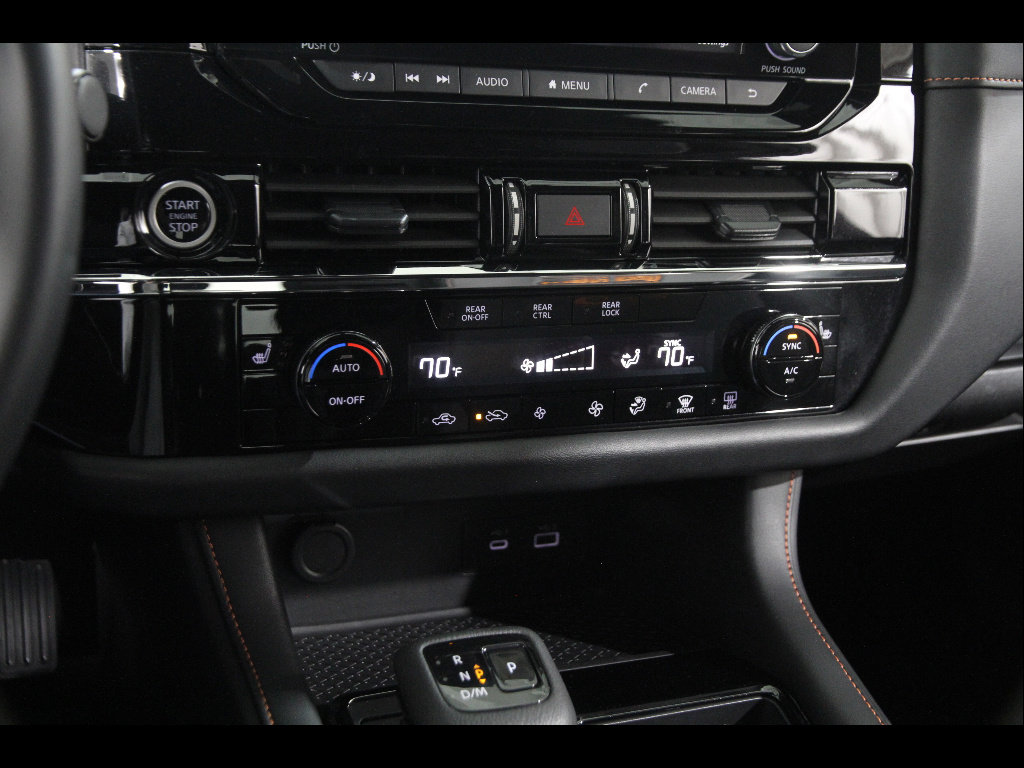 Used 2024 Nissan Pathfinder Rock Creek AWD/4WD image 13