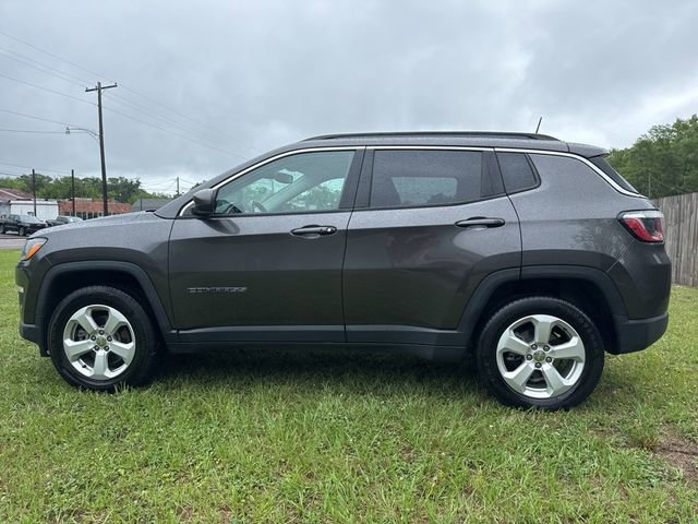 Used 2019 Jeep Compass Latitude w/ Popular Equipment Group AWD/4WD image 5