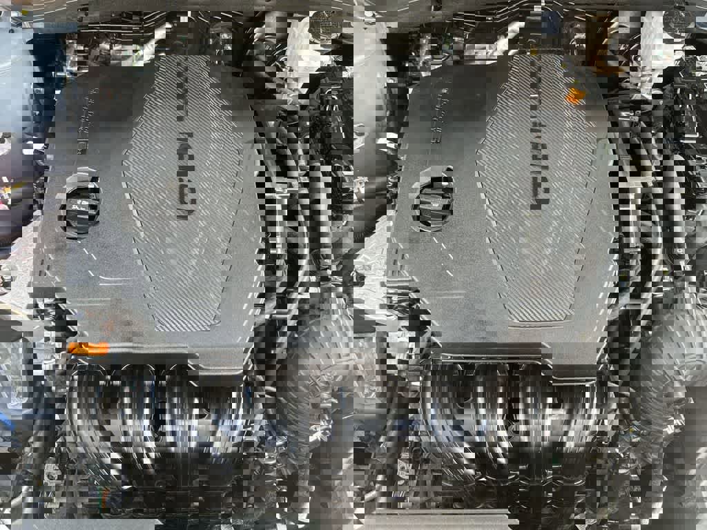 Certified 2024 Kia Sportage EX image 12