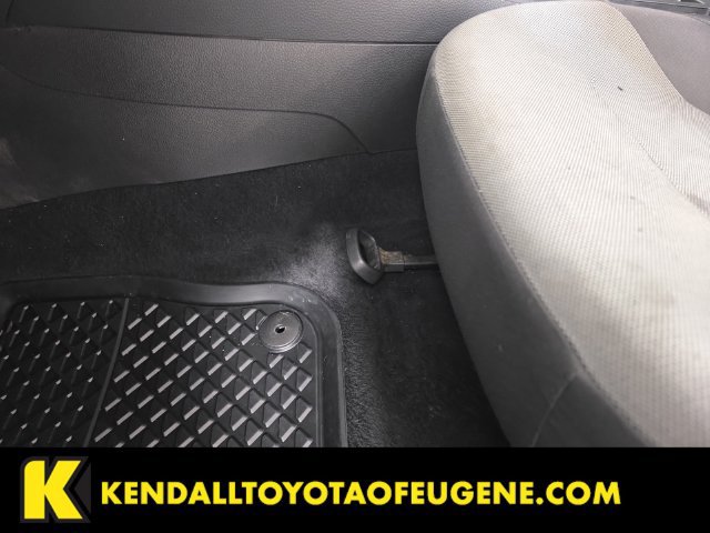 Used 2016 Volkswagen e-Golf SE w/ DC Fast Charging Package FWD image 21