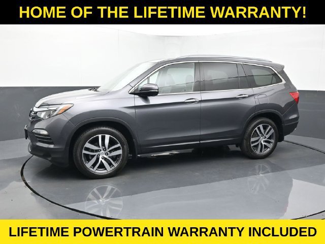 Used 2017 Honda Pilot Touring image 3
