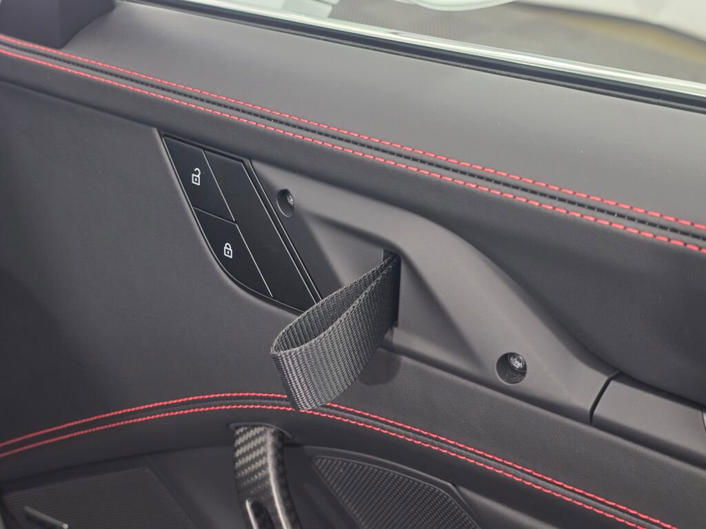 Certified 2024 Porsche 911 GT3 RS RWD image 23
