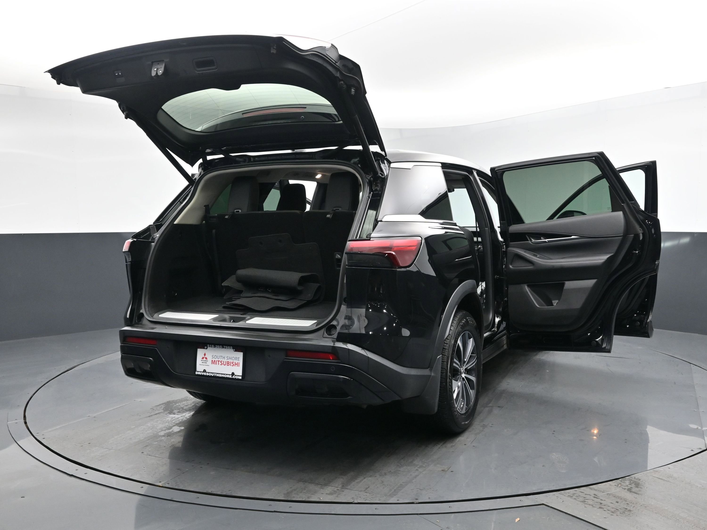 Used 2023 INFINITI QX60 Pure image 29