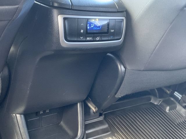 Certified 2019 Toyota Highlander LE AWD/4WD image 35