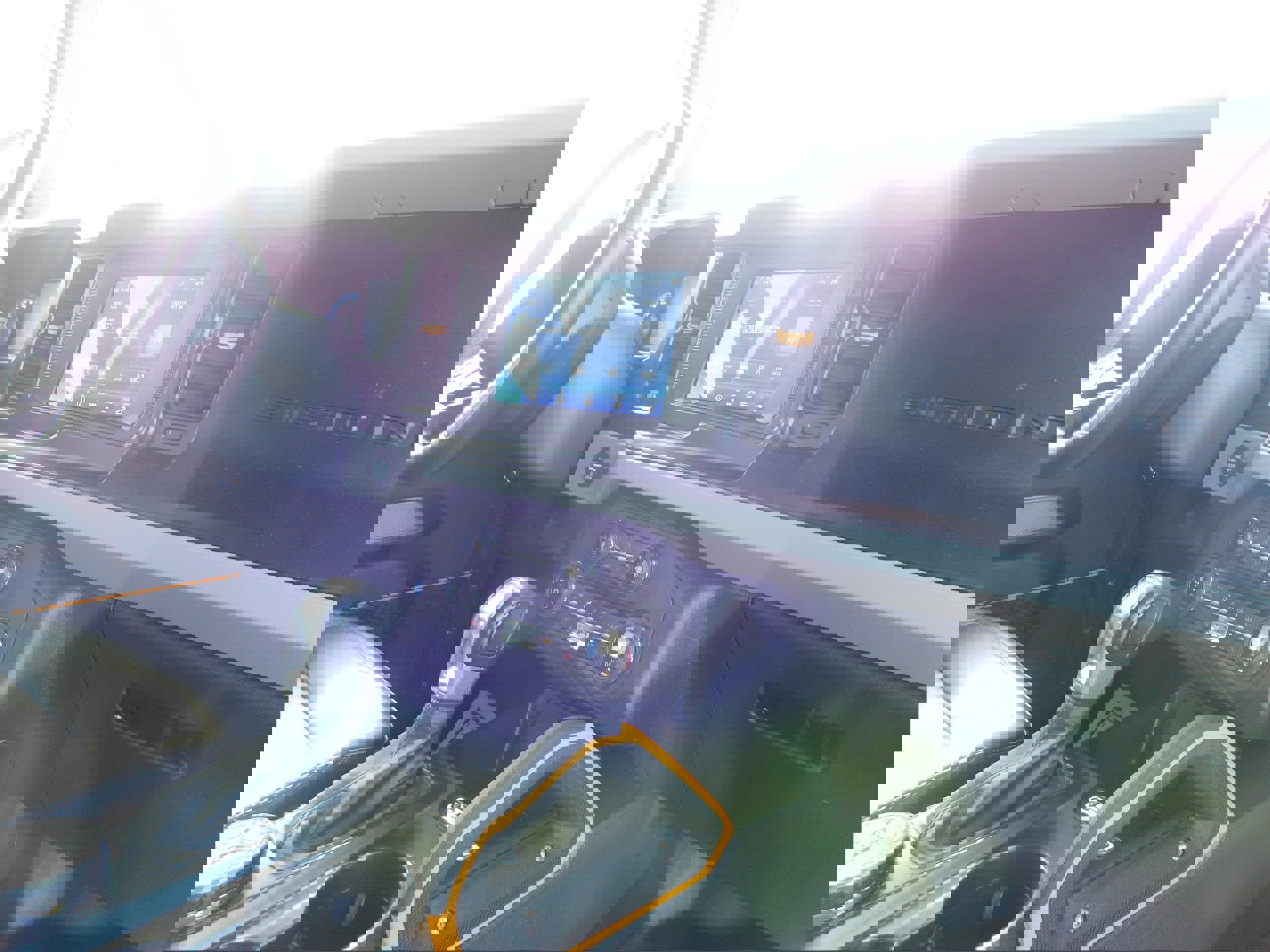 Used 2021 Ford Bronco Badlands image 11