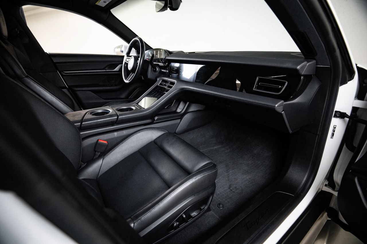 Certified 2024 Porsche Taycan RWD image 28