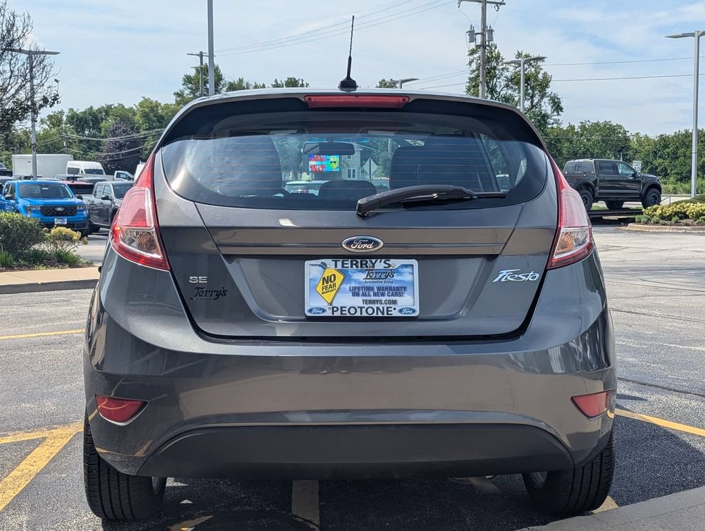 Used 2016 Ford Fiesta SE w/ Equipment Group 201A FWD image 4