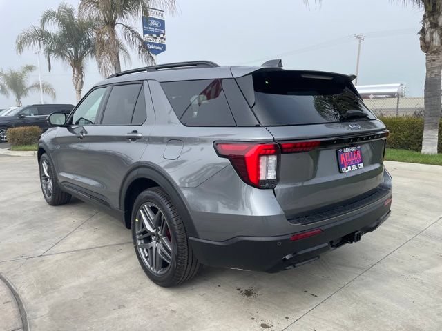 New 2026 Ford Explorer ST-Line w/ ST-Line Street Pack RWD image 3
