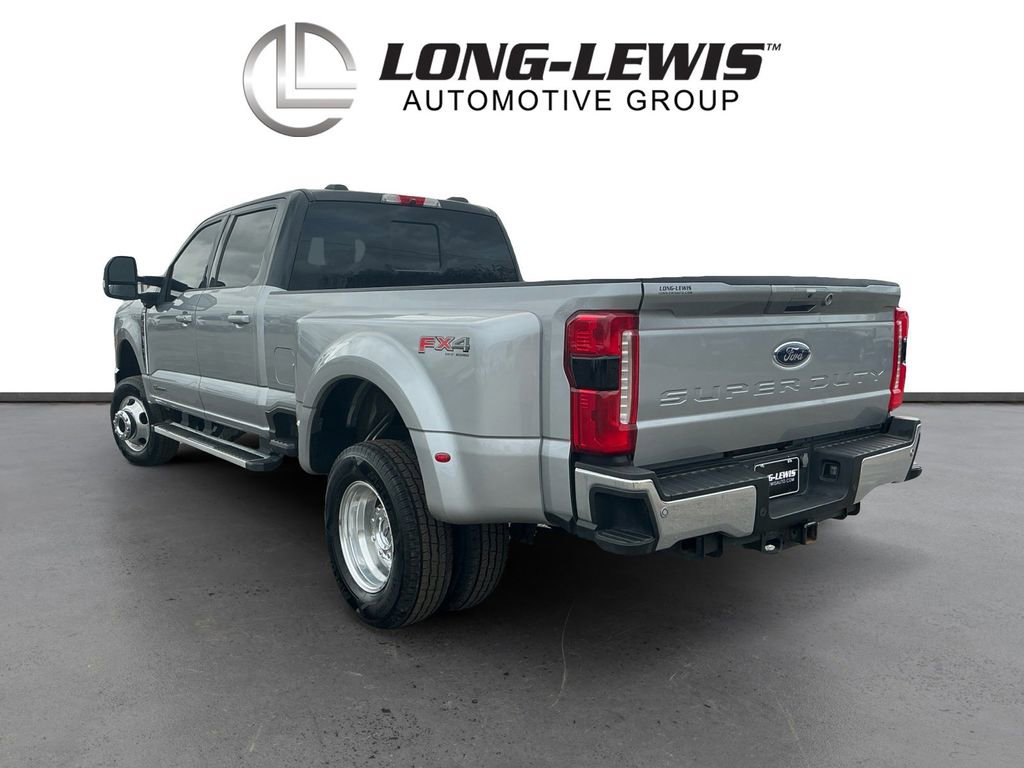 Used 2024 Ford F350 Lariat image 4