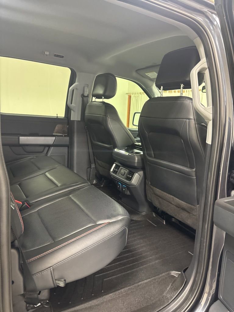 Used 2022 Ford F150 Lariat w/ Max Trailer Tow Package image 34