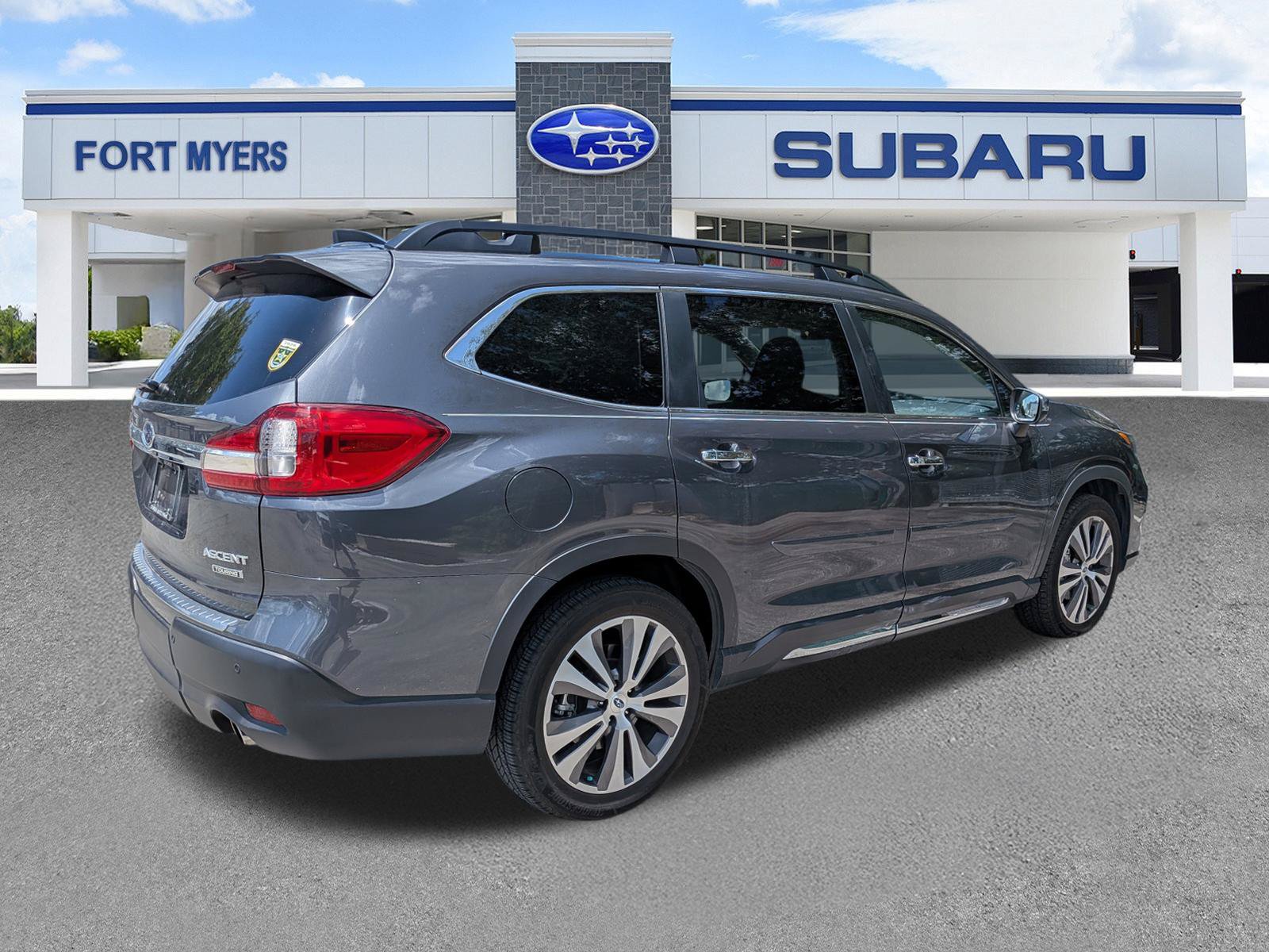 Certified 2021 Subaru Ascent Touring AWD/4WD image 4