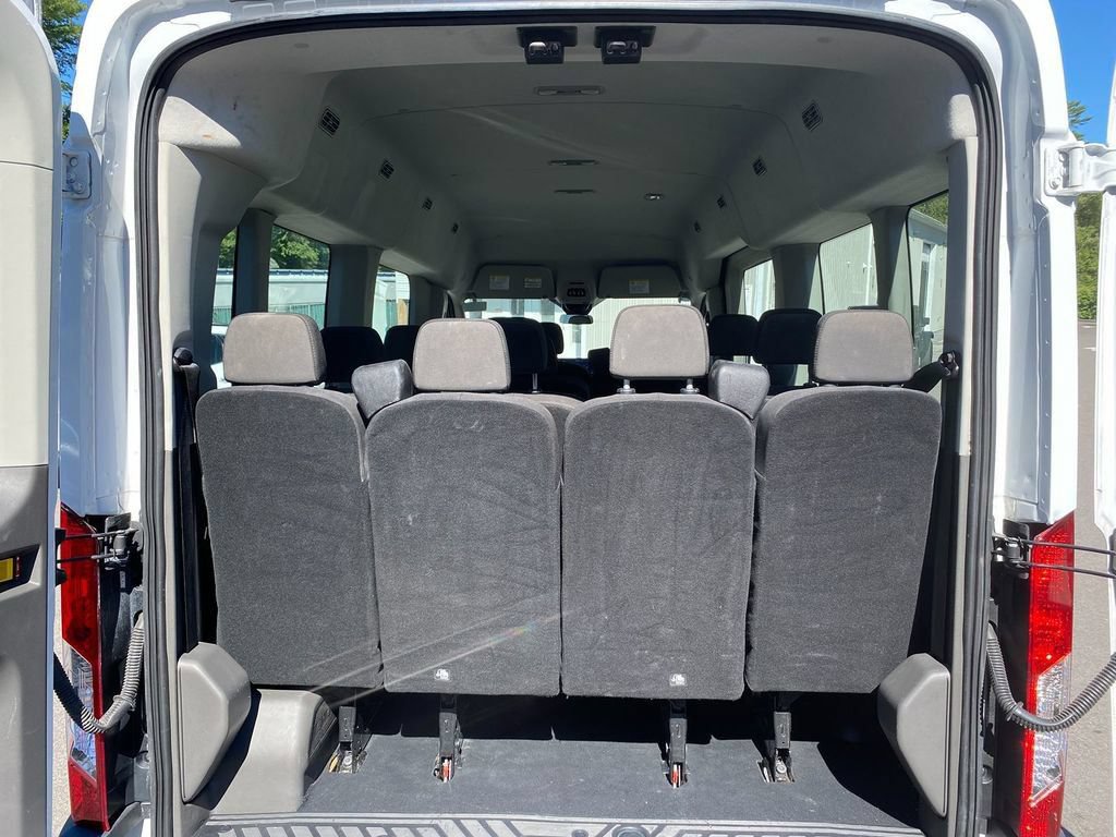 Used 2023 Ford Transit 350 XLT RWD image 24