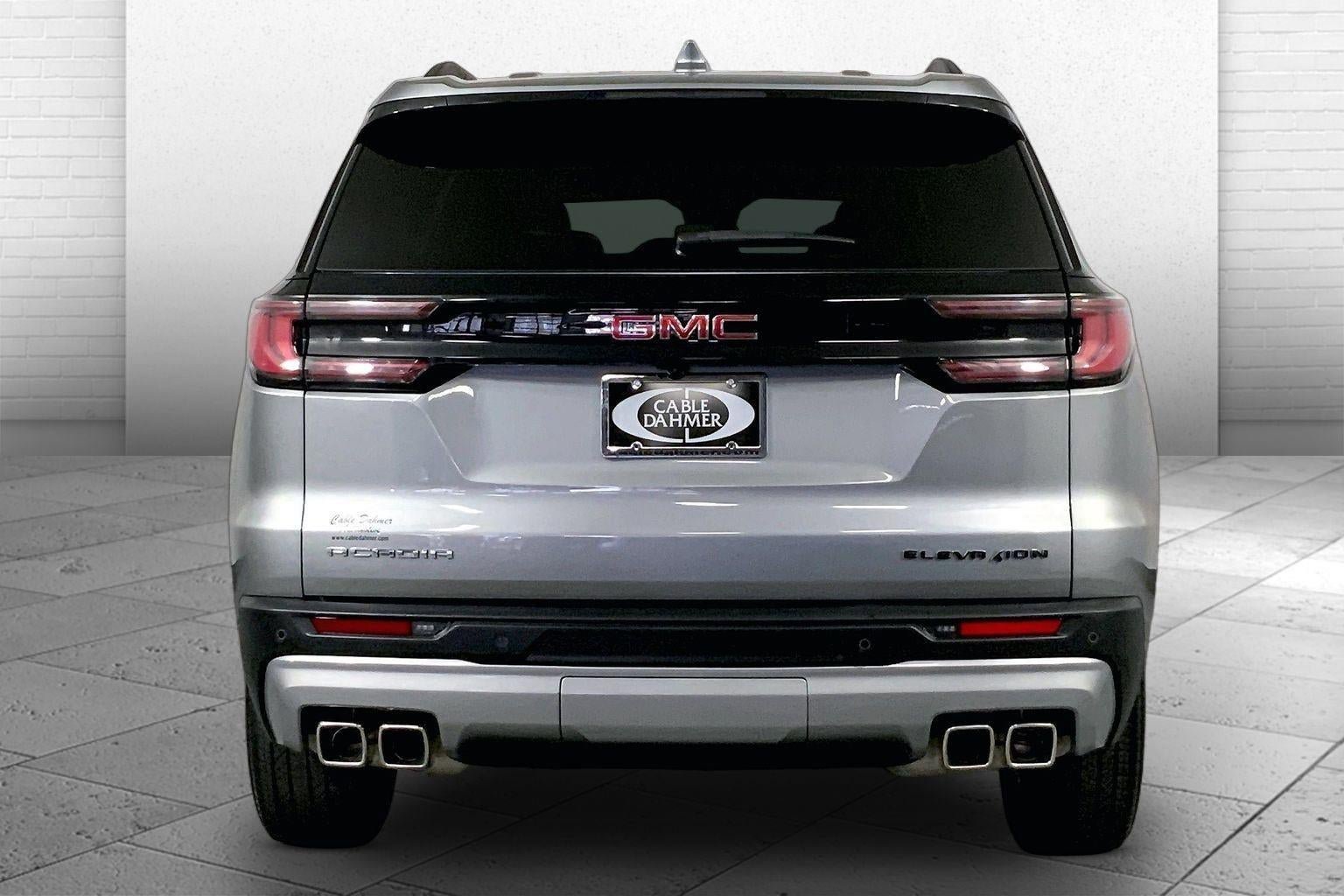Used 2025 GMC Acadia Elevation FWD image 3