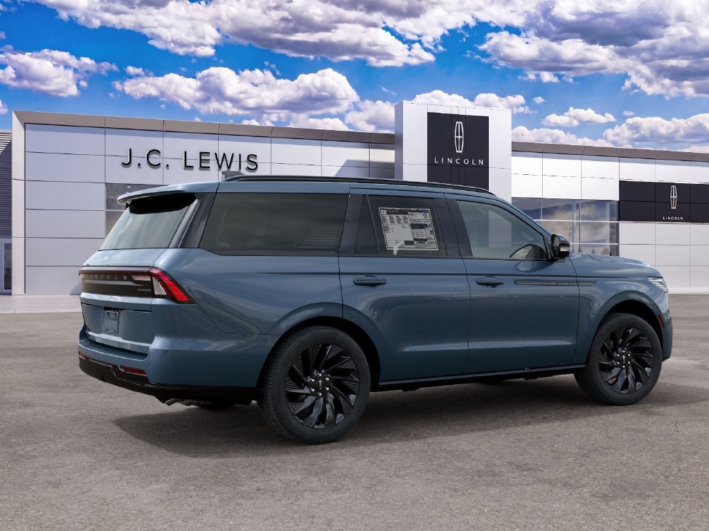 New 2027 Lincoln Navigator Reserve w/ Jet Appearance Package AWD/4WD image 6