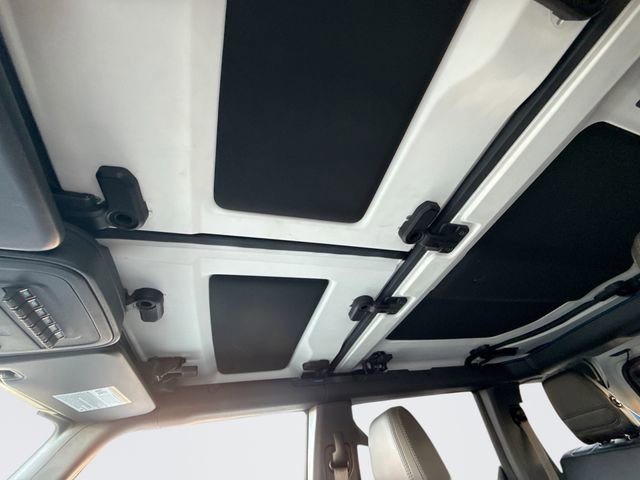 Used 2024 Ford Bronco Wildtrak image 22