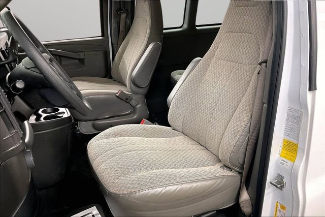 Used 2023 Chevrolet Express 3500 LT w/ LT Preferred Equipment Group RWD image 25