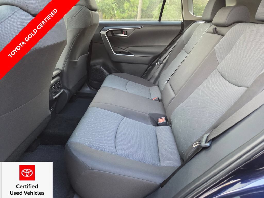 Certified 2025 Toyota RAV4 XLE w/ Convenience Package FWD image 22