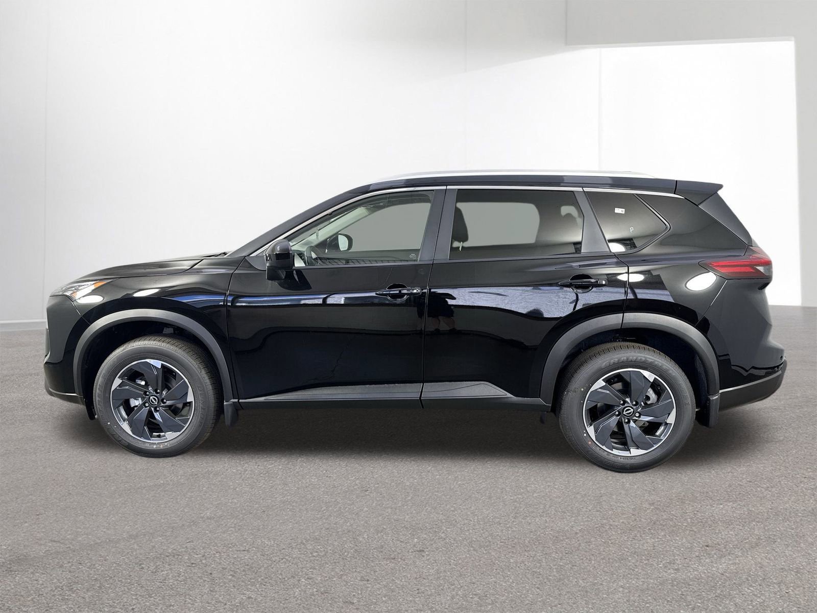 New 2026 Nissan Rogue SV w/ SV Premium Package image 30