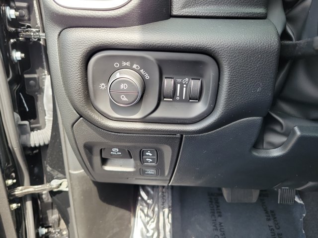 Used 2026 RAM 1500 Big Horn AWD/4WD image 29