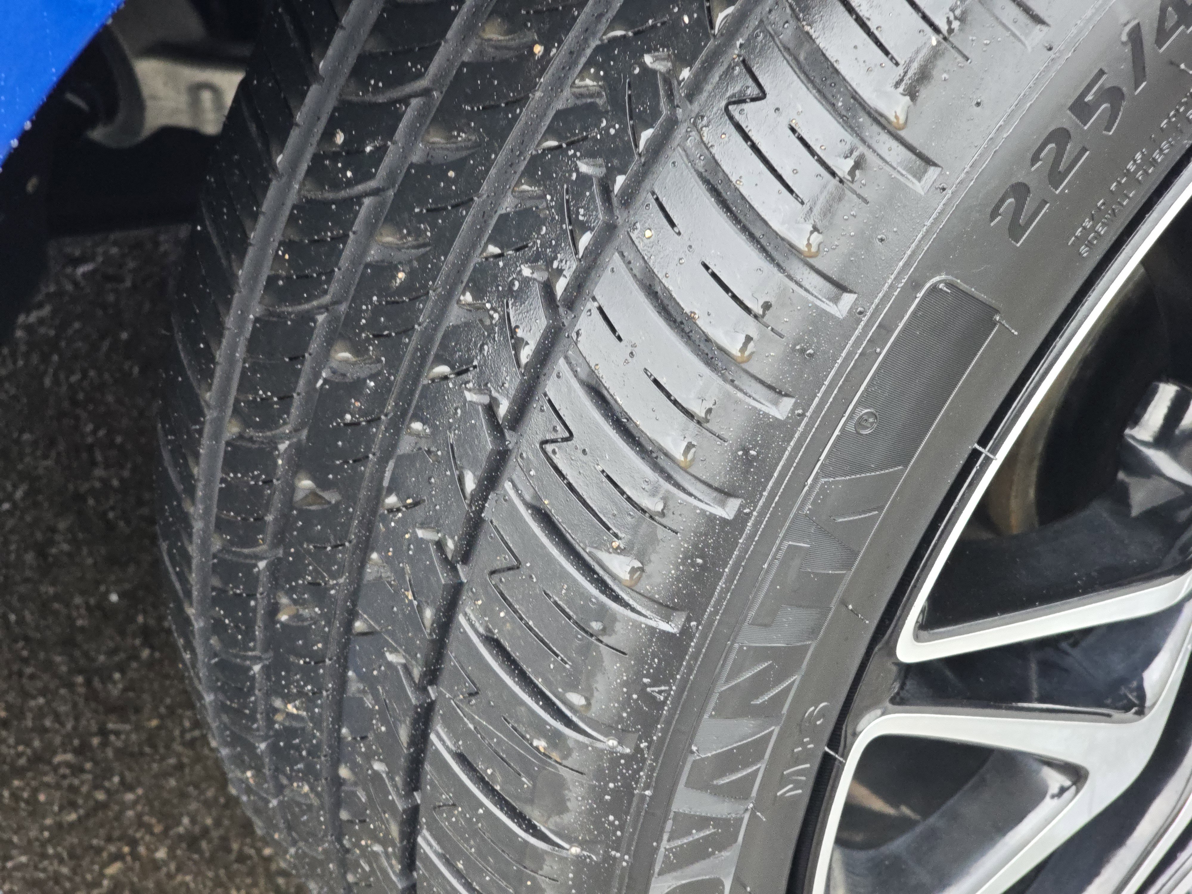 Used 2022 Kia Stinger GT-Line w/ Sun & Sound Package image 14