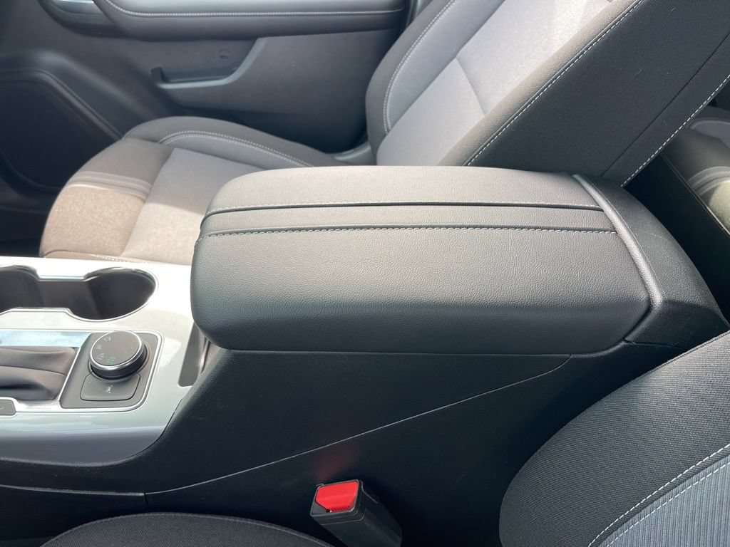 Used 2025 Chevrolet Blazer LT AWD/4WD image 18