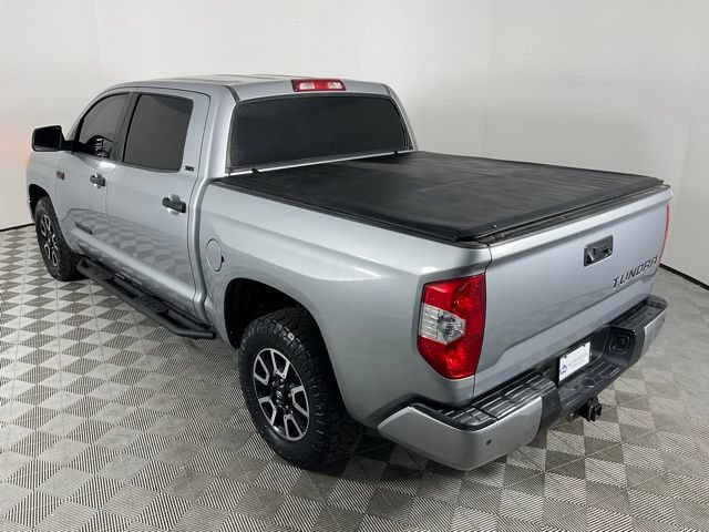 Used 2017 Toyota Tundra SR5 w/ SR5 Upgrade Package RWD image 5