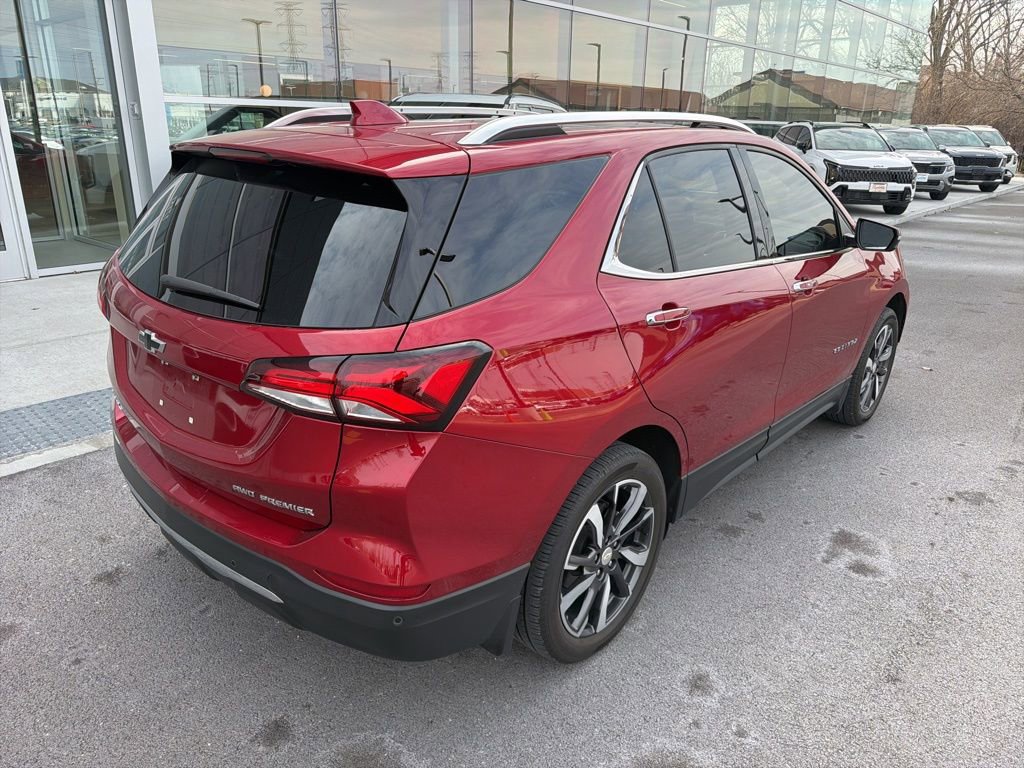Used 2023 Chevrolet Equinox Premier image 4