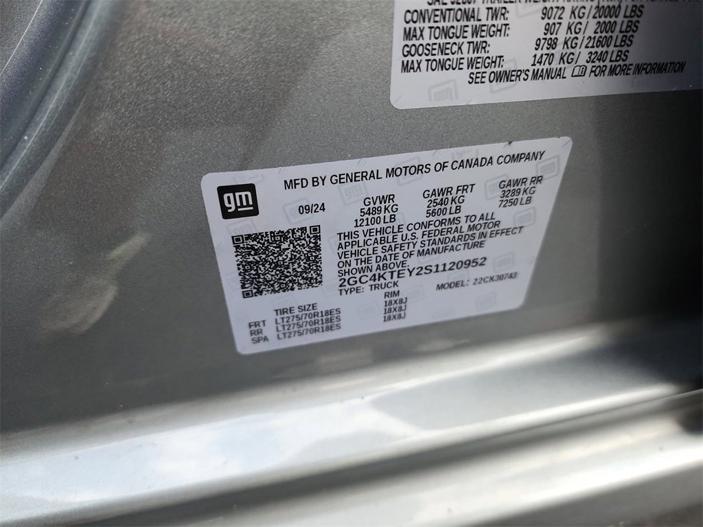Used 2025 Chevrolet Silverado 3500 LT AWD/4WD image 33