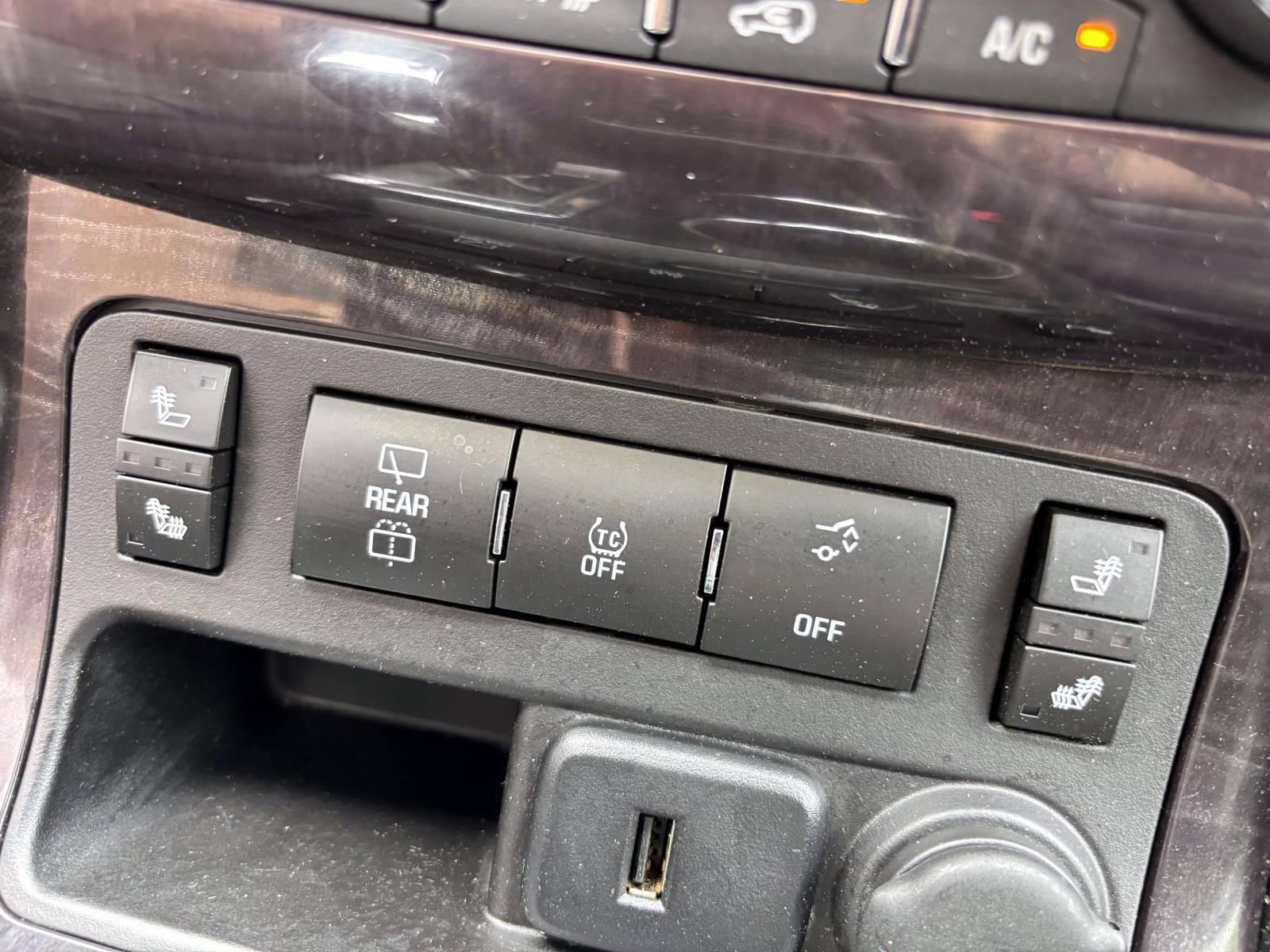 Used 2016 Buick Enclave Leather FWD image 23