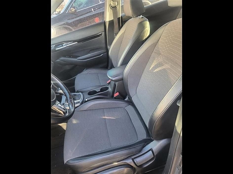 Used 2021 Kia Seltos S image 2