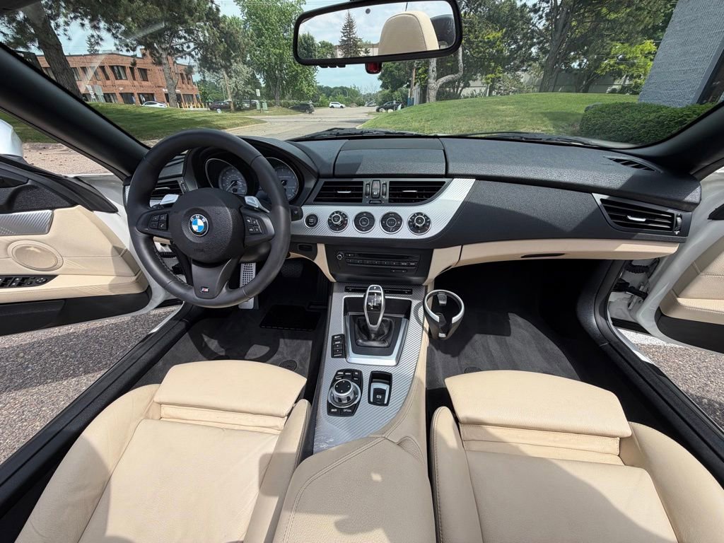 Used 2011 BMW Z4 sDrive35is RWD image 30