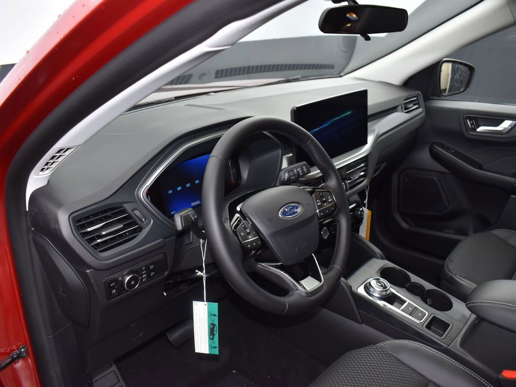 New 2025 Ford Escape SE FWD image 9
