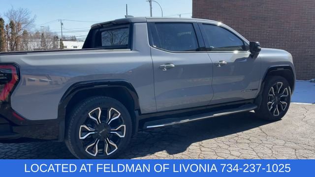 Used 2024 GMC Sierra EV Denali image 8
